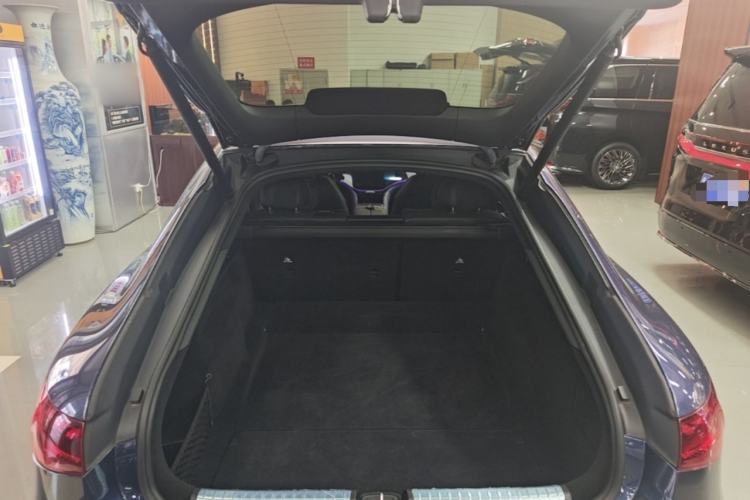 Used Mercedes-Benz EQS 2022 Updated Version 450+ Pioneer Edition Trunk