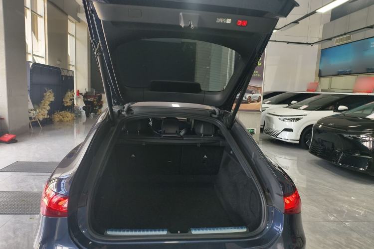 Used Mercedes-Benz EQS 2022 Updated Version 450+ Pioneer Edition Trunk