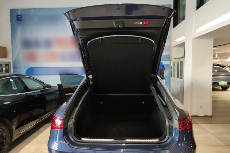 Used Mercedes-Benz EQS 2022 Updated Version 450+ Pioneer Edition Trunk