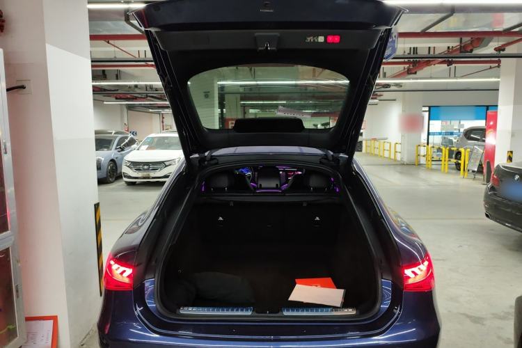 Used Mercedes-Benz EQS 2022 Updated Version 450+ Pioneer Edition Trunk