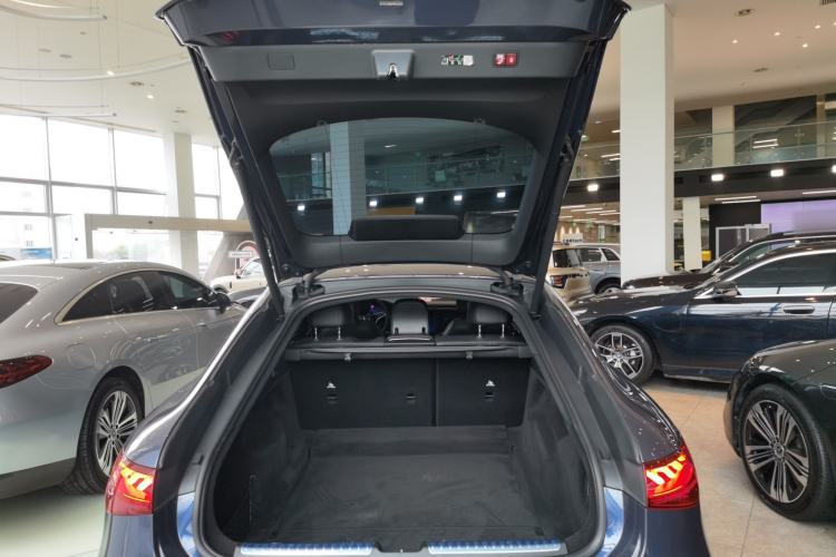 Used Mercedes-Benz EQS 2022 Updated Version 450+ Pioneer Edition Trunk
