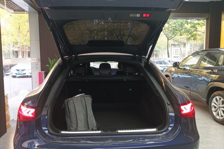 Used Mercedes-Benz EQS 2022 Updated Version 450+ Pioneer Edition Trunk