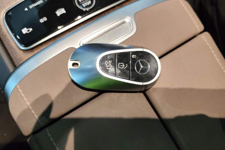 Used Mercedes-Benz EQS 2022 Updated Version 450+ Pioneer Edition Vehicle Key