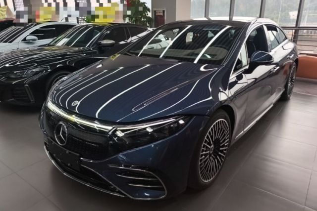 Used Mercedes-Benz EQS 2022 Updated 580 4MATIC