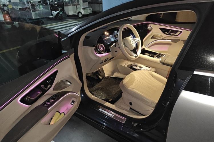 Used Mercedes-Benz EQS 2022 450+ Luxury Edition Driver Seat