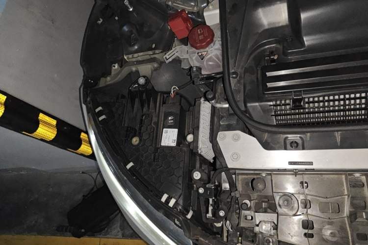Used Mercedes-Benz EQS 2022 450+ Luxury Edition Engine Bay Right