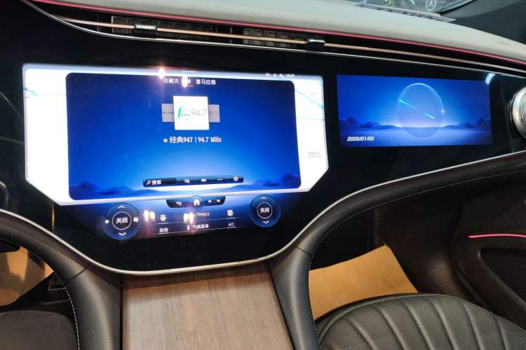 Used Mercedes-Benz EQS 2022 Updated Version 450+ Pioneer Edition Audio And AC Panel