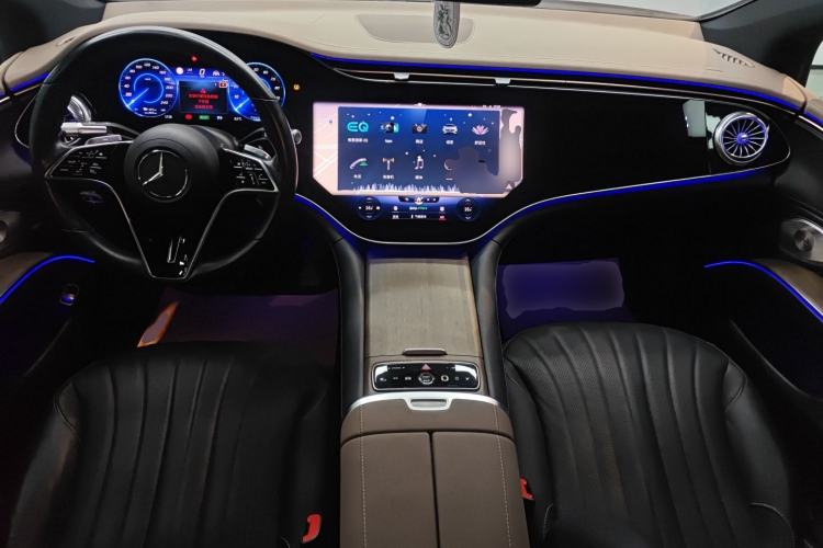 Used Mercedes-Benz EQS 2022 Updated Version 450+ Pioneer Edition Center Console