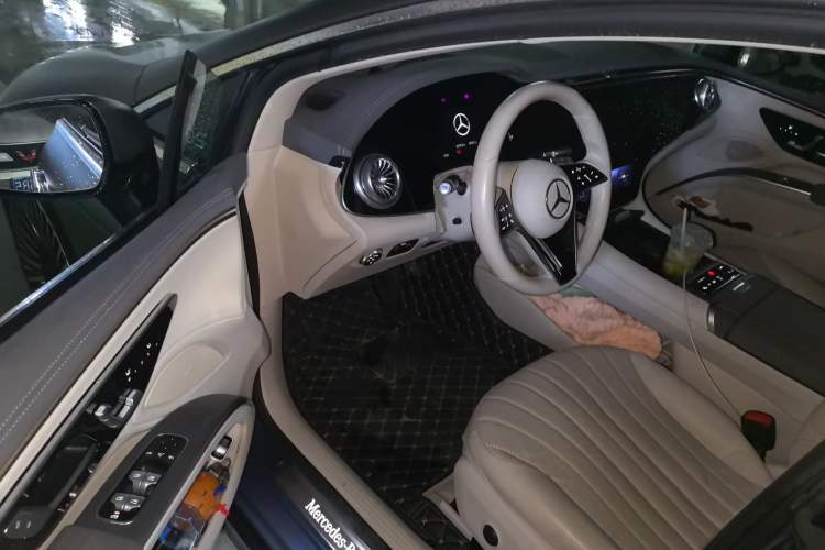 Used Mercedes-Benz EQS 2022 450+ Luxury Edition Driver Seat