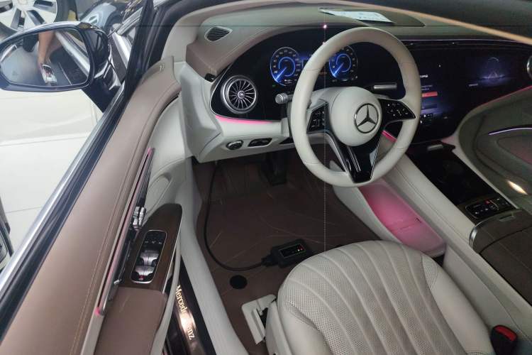 Used Mercedes-Benz EQS 2022 Updated Version 450+ Pioneer Edition Driver Seat