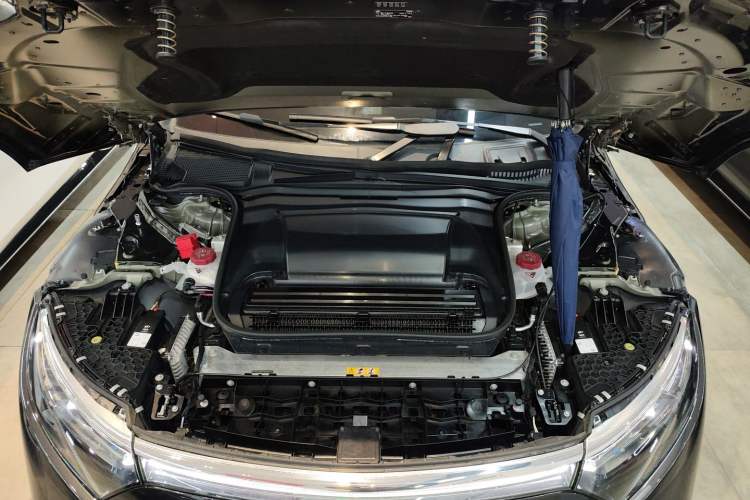 Used Mercedes-Benz EQS 2022 Updated Version 450+ Pioneer Edition Engine Bay