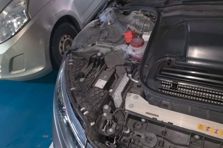 Used Mercedes-Benz EQS 2022 450+ Luxury Edition Engine Bay Right