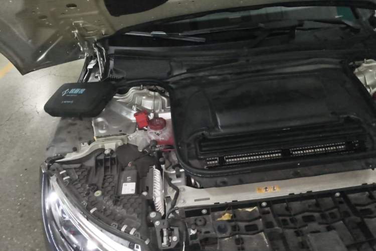 Used Mercedes-Benz EQS 2022 Updated Version 450+ Pioneer Edition Engine Bay Right