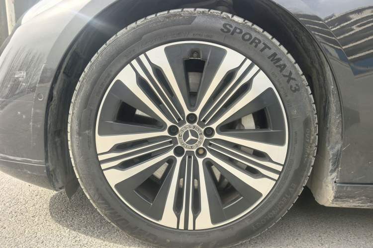 Used Mercedes-Benz EQS 2022 Updated Version 450+ Pioneer Edition Exterior 4
