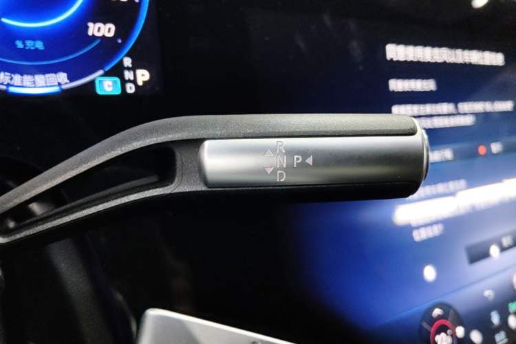 Used Mercedes-Benz EQS 2022 450+ Pioneer Edition Gear Lever
