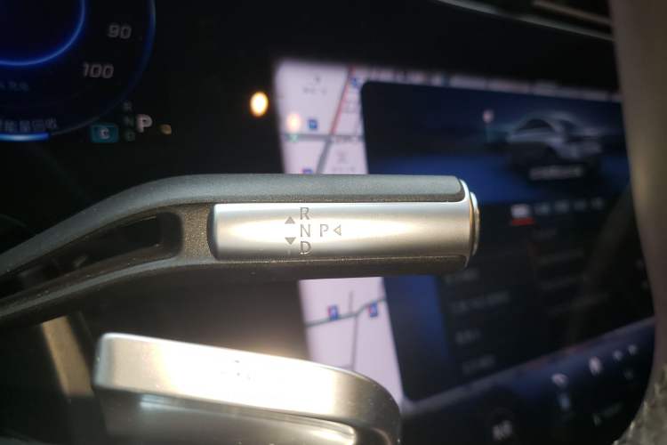 Used Mercedes-Benz EQS 2022 450+ Luxury Edition Gear Lever