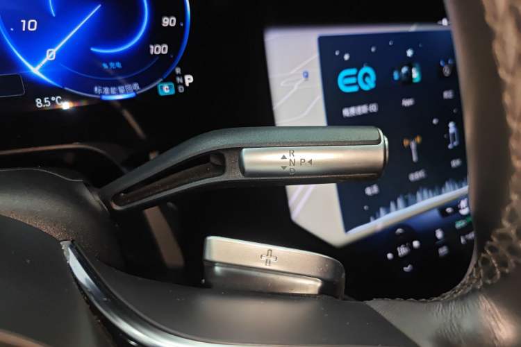 Used Mercedes-Benz EQS 2022 Updated Version 450+ Pioneer Edition Gear Lever