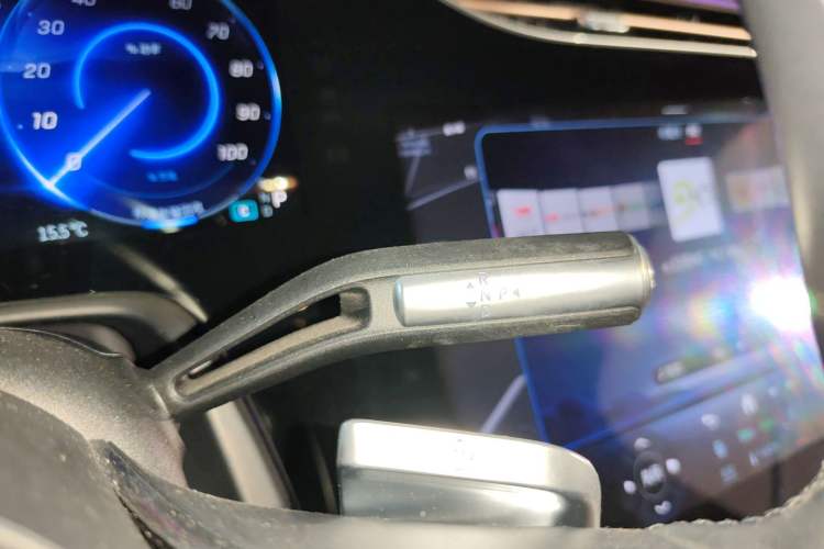 Used Mercedes-Benz EQS 2022 Updated Version 450+ Pioneer Edition Gear Lever