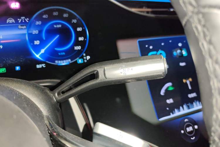 Used Mercedes-Benz EQS 2022 Updated Version 450+ Pioneer Edition Gear Lever