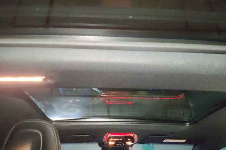 Used Mercedes-Benz EQS 2022 450+ Pioneer Edition Headliner