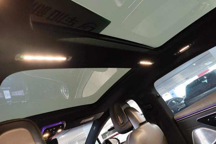 Used Mercedes-Benz EQS 2022 Updated Version 450+ Pioneer Edition Headliner
