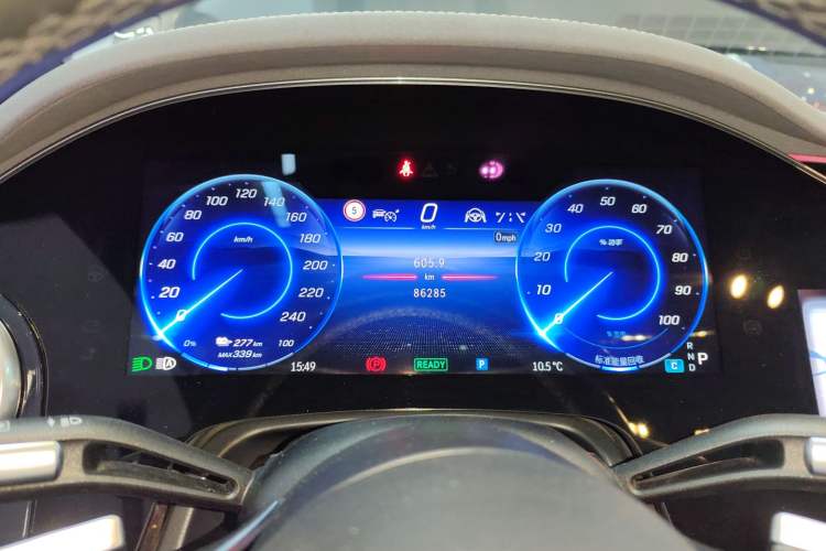 Used Mercedes-Benz EQS 2022 Updated Version 450+ Pioneer Edition Instrument Cluster