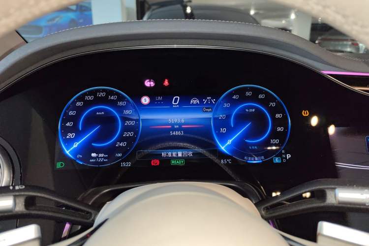 Used Mercedes-Benz EQS 2022 Updated Version 450+ Pioneer Edition Instrument Cluster