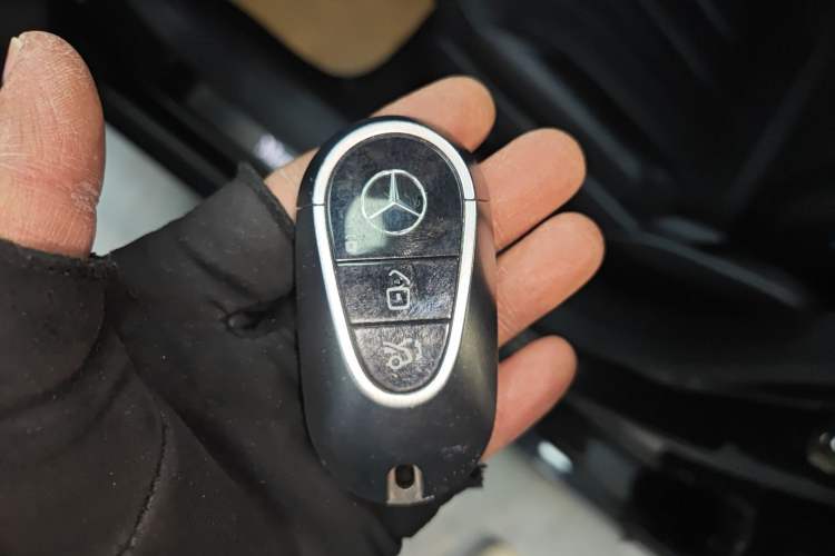 Used Mercedes-Benz EQS 2022 Updated Version 450+ Pioneer Edition Interior 1