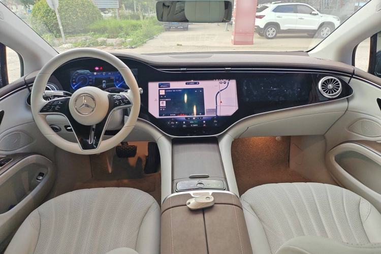 Used Mercedes-Benz EQS 2022 450+ Pioneer Edition Interior 3
