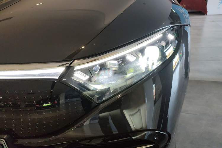 Used Mercedes-Benz EQS 2022 Updated Version 450+ Pioneer Edition Left Front Headlight