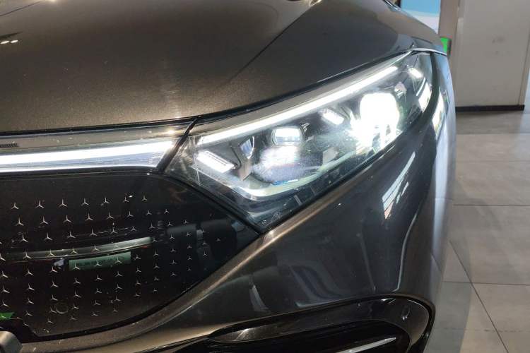 Used Mercedes-Benz EQS 2022 Updated Version 450+ Pioneer Edition Left Front Headlight