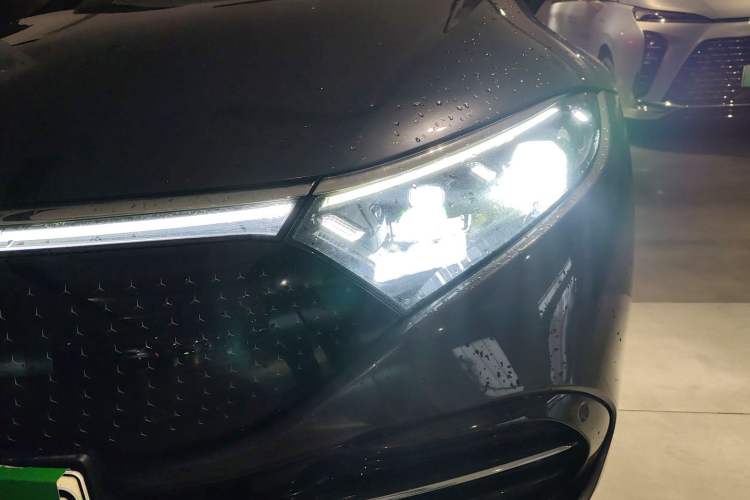 Used Mercedes-Benz EQS 2022 Updated Version 450+ Pioneer Edition Left Front Headlight