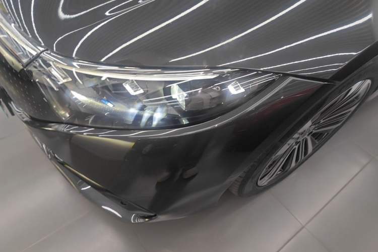 Used Mercedes-Benz EQS 2022 Updated Version 450+ Pioneer Edition Left Front Headlight