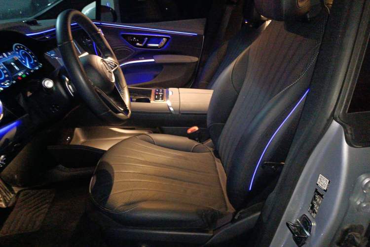 Used Mercedes-Benz EQS 2022 Updated Version 450+ Pioneer Edition Left Front Seat