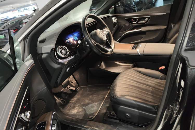 Used Mercedes-Benz EQS 2022 Updated Version 450+ Pioneer Edition Left Front Seat