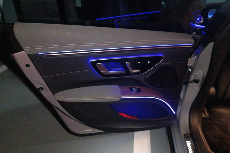 Used Mercedes-Benz EQS 2022 Updated Version 450+ Pioneer Edition Left Rear Door Interior