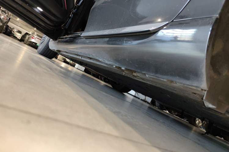 Used Mercedes-Benz EQS 2022 Updated Version 450+ Pioneer Edition Left Side Sill