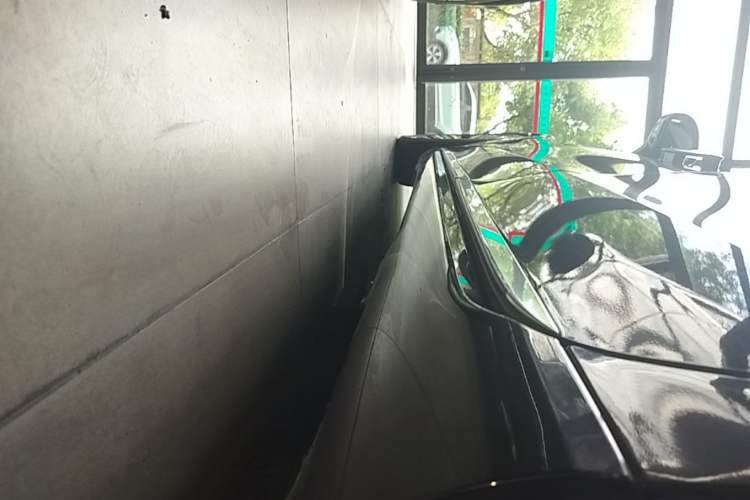Used Mercedes-Benz EQS 2022 Updated Version 450+ Pioneer Edition Left Side Sill