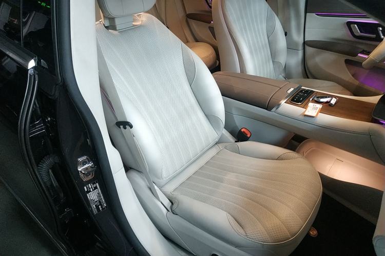 Used Mercedes-Benz EQS 2022 Updated Version 450+ Pioneer Edition Right Front Seat