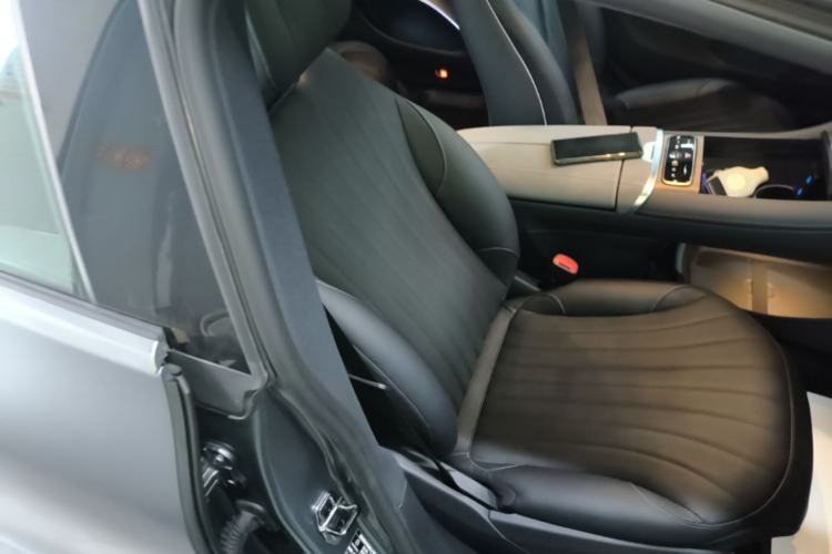 Used Mercedes-Benz EQS 2022 Updated Version 450+ Pioneer Edition Right Front Seat