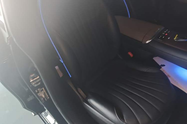 Used Mercedes-Benz EQS 2022 Updated Version 450+ Pioneer Edition Right Front Seat