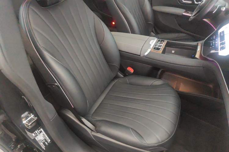 Used Mercedes-Benz EQS 2022 Updated Version 450+ Pioneer Edition Right Front Seat