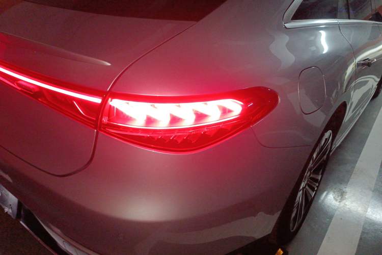Used Mercedes-Benz EQS 2022 Updated Version 450+ Pioneer Edition Right Rear Taillight