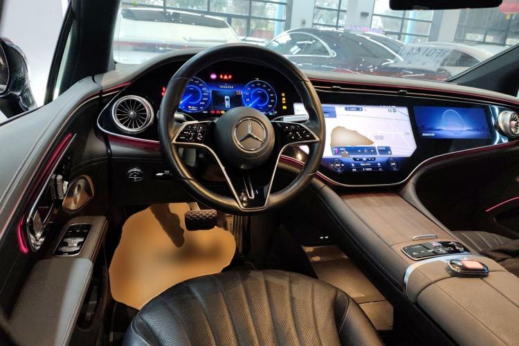 Used Mercedes-Benz EQS 2022 Updated Version 450+ Pioneer Edition Steering Wheel