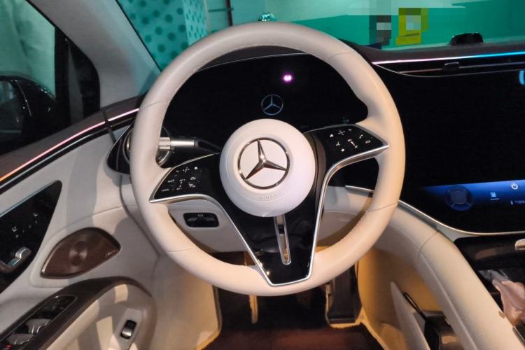 Used Mercedes-Benz EQS 2022 Updated Version 450+ Pioneer Edition Steering Wheel