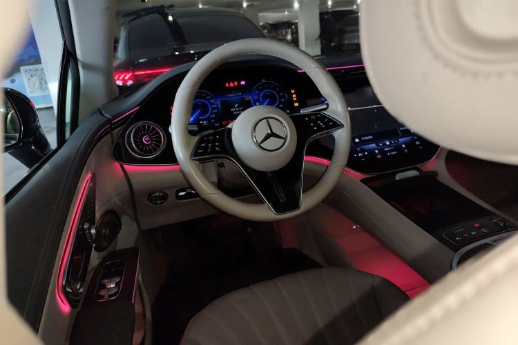 Used Mercedes-Benz EQS 2022 Updated Version 450+ Pioneer Edition Steering Wheel