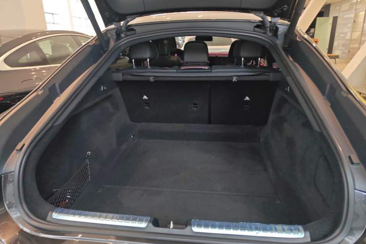 Used Mercedes-Benz EQS 2022 Updated Version 450+ Pioneer Edition Trunk
