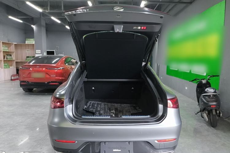 Used Mercedes-Benz EQS 2022 Updated Version 450+ Pioneer Edition Trunk
