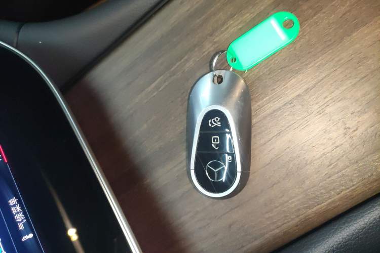 Used Mercedes-Benz EQS 2022 Updated Version 450+ Pioneer Edition Vehicle Key