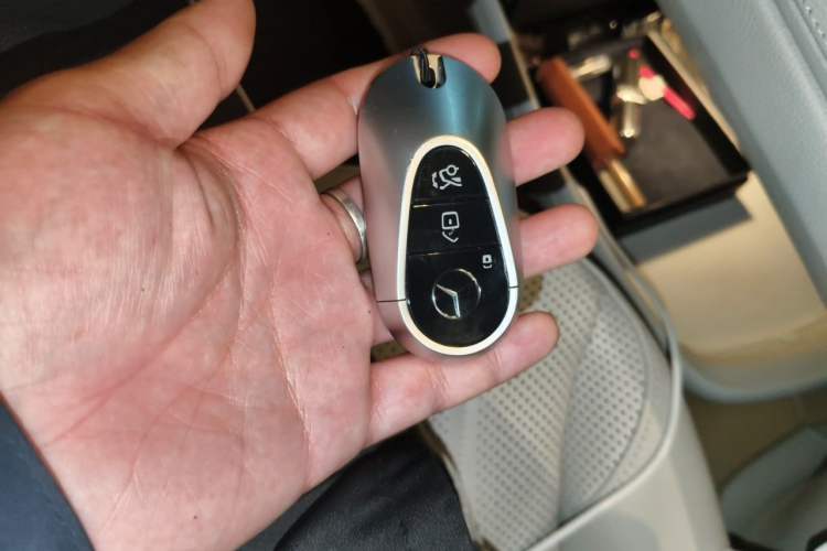 Used Mercedes-Benz EQS 2022 Updated Version 450+ Pioneer Edition Vehicle Key